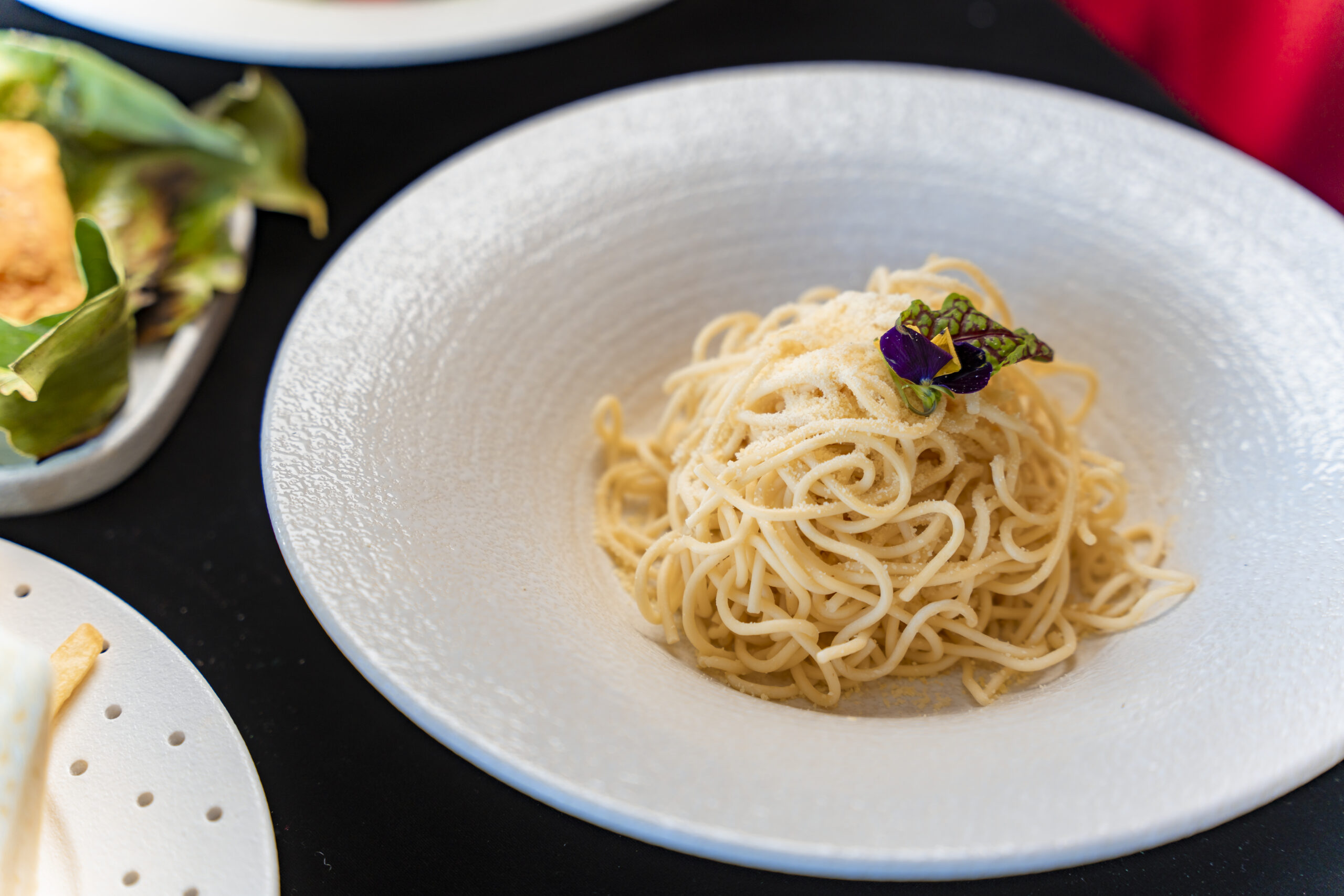 Spaghetti aglio e olio with parmesan at Roza Restaurant, Cat Ba